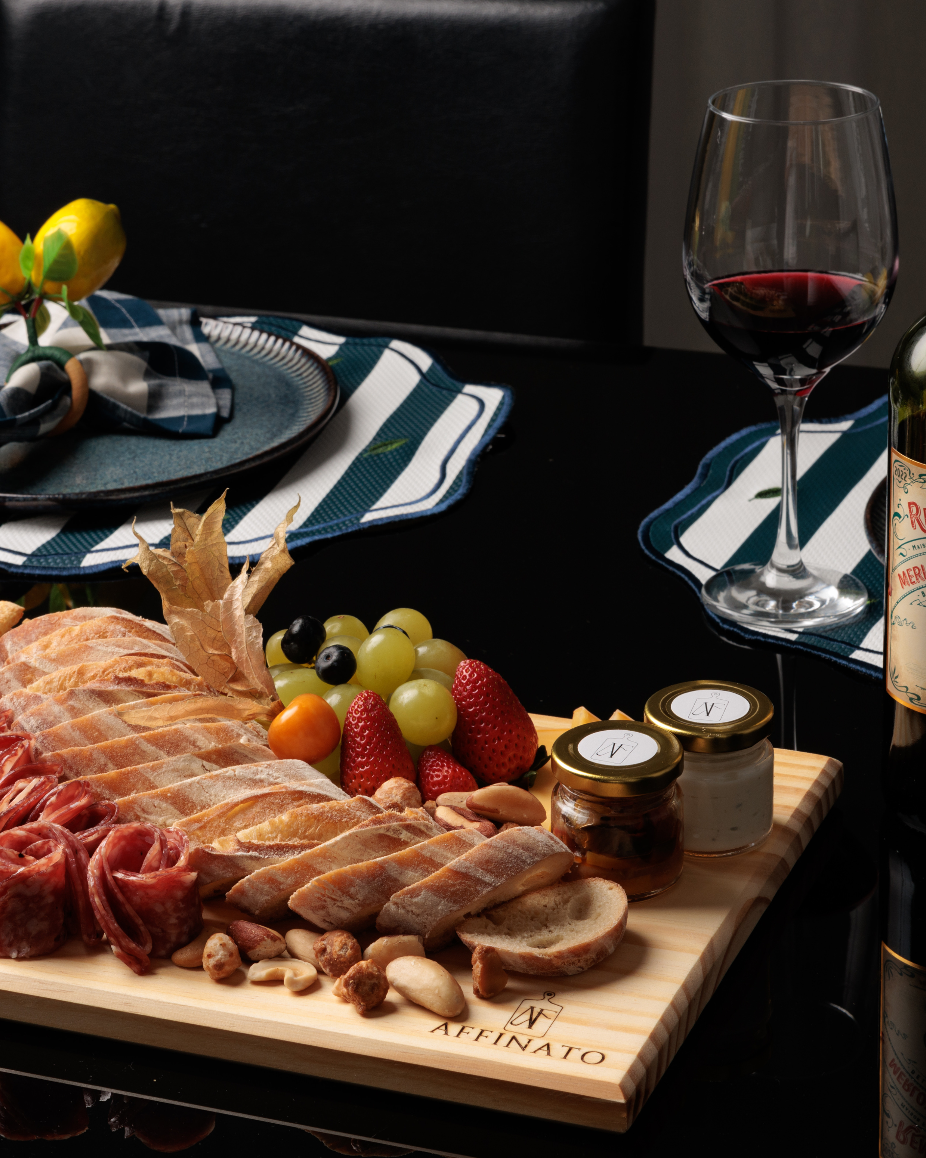 Seu Jantar com Affinato — composição